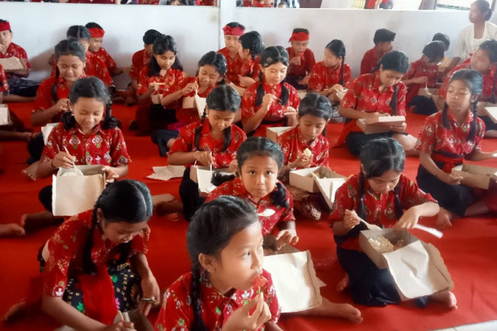 Ribuan Anak Di Tabanan Dikenalkan Menu Ikan Bergizi 1