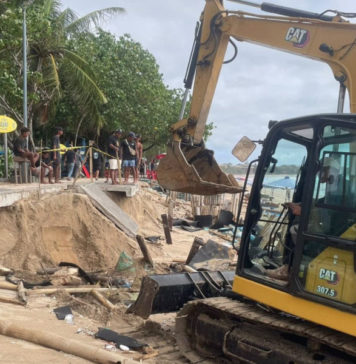 Rusak Dihantam Rob, Pedestrian Pantai Kuta Dirapikan