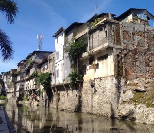Penataan Sempadan Sungai di Jalan Sulawesi Tunggu Kesiapan Pemilik Ruko