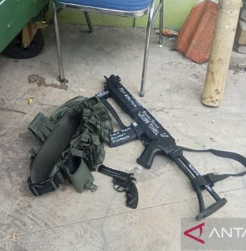 Temuan Benda Menyerupai Senpi di Lokasi Ledakan SMAN 72 Jakarta