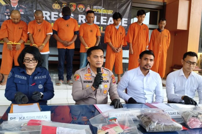 Temukan IPhone Di Pinggir Jalan, Pria Asal Wanagiri Jadi Tersangka Pencurian 1