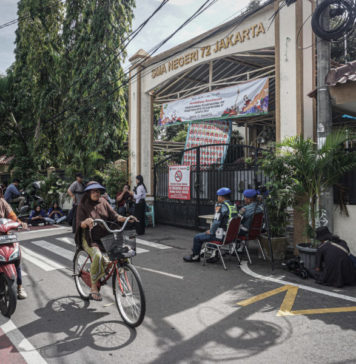 Terduga Pelaku Peledakan di SMAN 72 Jakarta Disebut Tak Anti Agama Tertentu