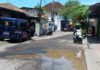 Warga Minta Ruas Jalan Merak–Patimura Singaraja Segera Diperbaiki