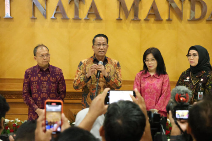 Bali Punya 717 Posbakum, Menkum Supratman Minta Selesaikan Masalah Dengan Konsep “Manyama Braya” 1