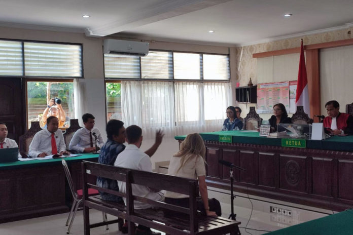 Bawa Narkoba, Pria Asal Madura Dituntut 8,5 Tahun Penjara 1