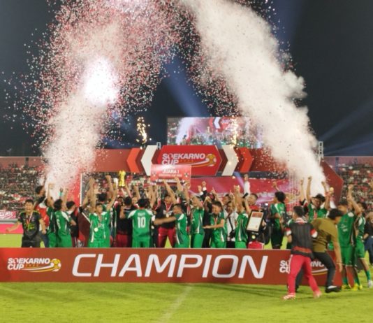 Bermain 10 Orang, Banteng Jatim Kalahkan Bali di Final Liga Kampung Soekarno Cup 2025