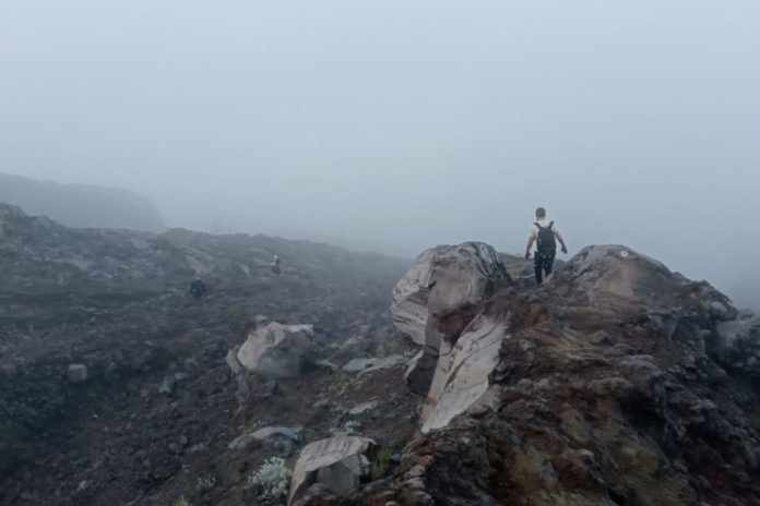 Dampak “Low Season”, Aktivitas Pendakian Ke Gunung Agung Menurun 1