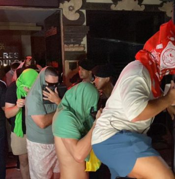 Diduga Terlibat Produksi Video Asusila, Belasan WNA Diserahkan ke Imigrasi