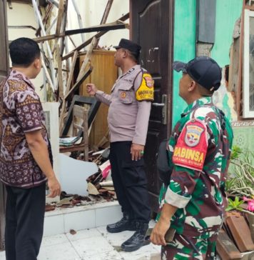 Dipicu Hujan Intensitas Tinggi, Atap Sekolah MIN 2 Jembrana Roboh