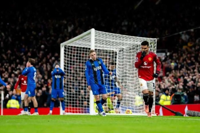 Ditahan Bournemouth, Manchester United Salip Crystal Palace 1