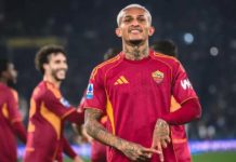 Gol Wesley Franca Antar AS Roma Bungkam Como
