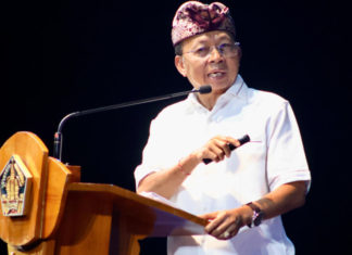 Gubernur Koster Instruksikan Penghentian Sementara Pemberian Izin Toko Modern Berjejaring