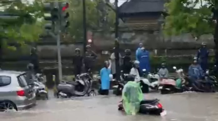 Hujan Deras Guyur Gianyar, Batuan dan Sejumlah Wilayah Kebanjiran