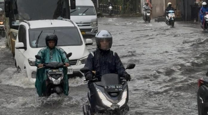 Hujan Deras, Legian hingga Kerobokan Kelod Terendam