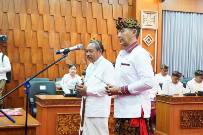 Kadisdikpora Baru Dillantik, Gubernur Koster: Tuntaskan Konsep SDM Bali Unggul 1
