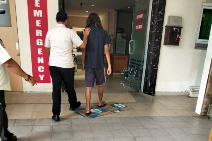 Kerap Ganggu Kenyamanan Lingkungan, Pemuda Depresi Diamankan Satpol PP Gianyar 1