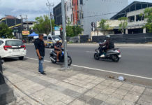 Keributan Kembali Terjadi di Jalan Dewi Sri Kuta, Satu Orang Pingsan