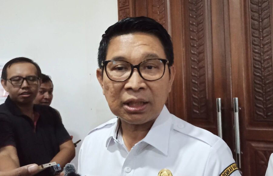 Khawatir Dampak Penutupan TPA Suwung, Bupati Adi Arnawa Minta Kebijakan Dievaluasi