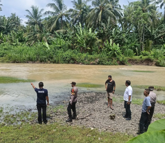 Lansia Ditemukan Tenggelam di Sungai