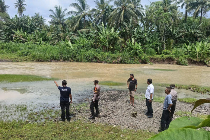 Lansia Ditemukan Tenggelam Di Sungai 1
