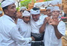 Pemangku Kerauhan Massal, Pangerebongan Batal Ngubeng