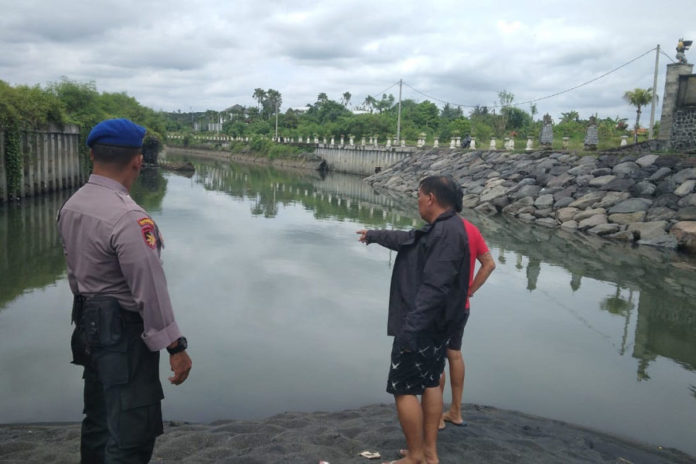 Pemuda Asal Sukawana Tenggelam Di Muara Tukad Melangit Pantai Siyut 1