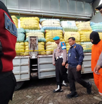 Pengungkapan Kasus Impor Pakaian Bekas Dimulai dari Pasar Kodok