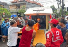Perempuan WNA Terseret Banjir di Tibubeneng, Ditemukan Meninggal di Jembatan