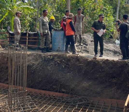 Perizinan Belum Lengkap, Pembangunan Tower Telekomunikasi di Candikusuma Dihentikan Sementara