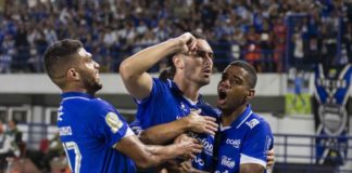 Persib Akhiri 2025 di Posisi Puncak Klasemen BRI Super League