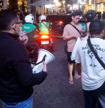 Polisi Buru Ojol Bonceng Dua Penumpang