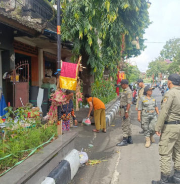 Satpol PP Gianyar Intensifkan Penertiban Pedagang Pelanggar Fasum