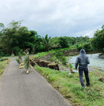 Sejumlah Senderan Sungai Jebol Dampak Banjir