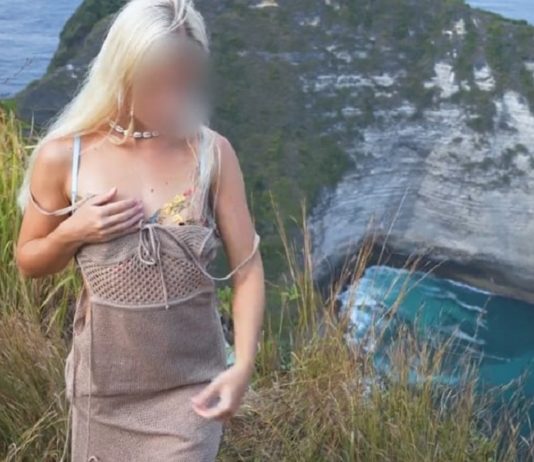 Tayang di Situs Konten Dewasa, Pasangan WNA Diduga Beradegan di Kawasan Pantai Kelingking