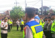 Tim PRC Brimob Dikerahkan, Pengamanan Malam Tahun Baru di Denpasar Timur Diperketat