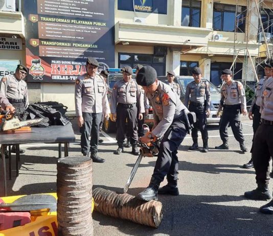 Tingkatkan Kesiapsiagaan Hadapi Bencana, Polres Badung Latihan SAR Terbatas