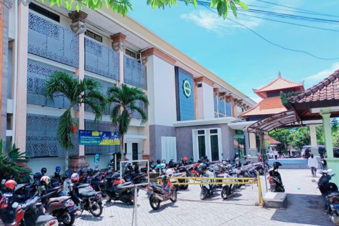 Viral, Warga Keluhkan Pelayanan RSUD Karangasem 1