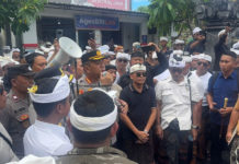 Warga Demo, Kasus Kericuhan di Jimbaran Berakhir Damai