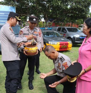 96 Personel dan PNS Polri di Gianyar Sandang Pangkat Baru