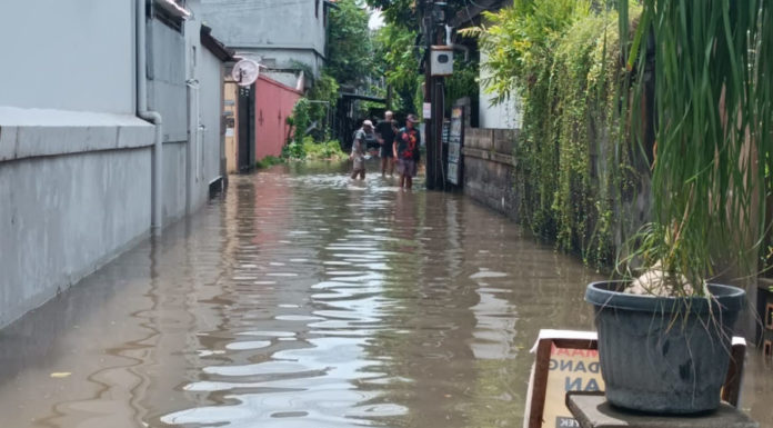 Banjir Kembali Terjadi di Denpasar, 16 Titik Terendam