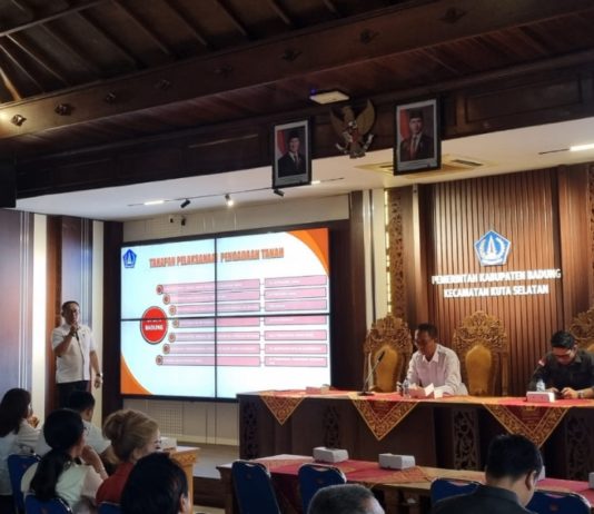 Bupati Adi Arnawa Kebut Progres Pembangunan Jalan Lingkar Selatan