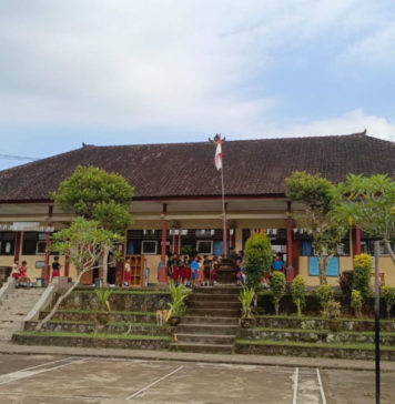 Dua SD di Jembrana Di-regrouping Awal Tahun