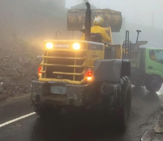 Hujan Deras, Senderan Rumah Milik 3 Warga di Desa Bantang Kintamani Ambrol