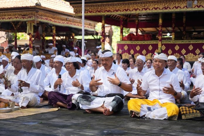 Pujawali Pura Dhang Kahyangan Petitenget, Hingga 10 Januari Umat Tidak Diperkenakan Upacara Atiwa Tiwa 1