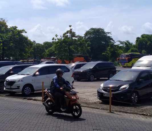 Retribusi Parkir Tepi Jalan Umum dan Tempat Khusus di Badung Naik 100 Persen