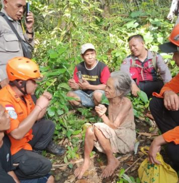 Sempat Dilaporkan Hilang, Lansia Asal Sidemen Ditemukan Terduduk di Jalan Setapak