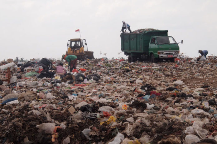Volume Sampah TPA Mandung Naik 30 Persen, Overkapasitas Mengintai 2026 1