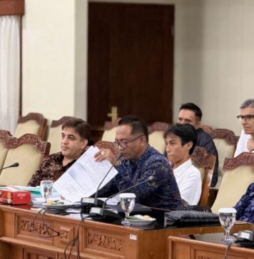 Akui Melanggar, Queens Tandoor Minta Maaf di Hadapan Pansus TRAP