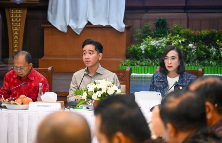 Bertemu Pelaku Pariwisata di Bali, Wapres Gibran Ungkap Kelanjutan Tol Gilimanuk-Mengwi