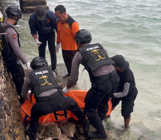Cium Bau Menyengat, Warga Temukan Jasad Manusia Tak Utuh Terdampar di Pantai Ceningan